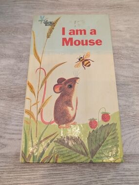 First Edition 1964 I am a Mouse Vintage Children's Golden Sturdy Book